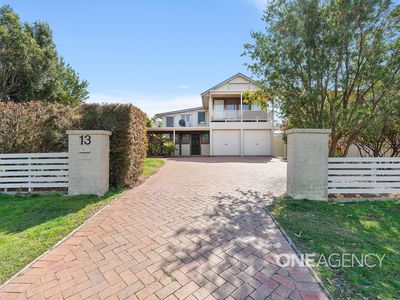 13 Panorama Road, St Georges Basin