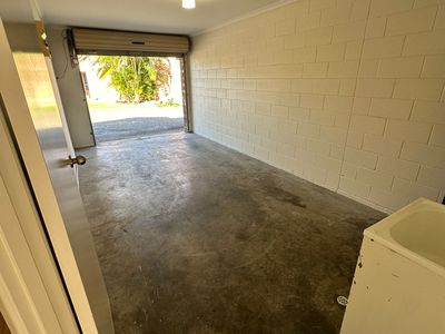 9 / 3 ROSEGUM PLACE, Redbank Plains