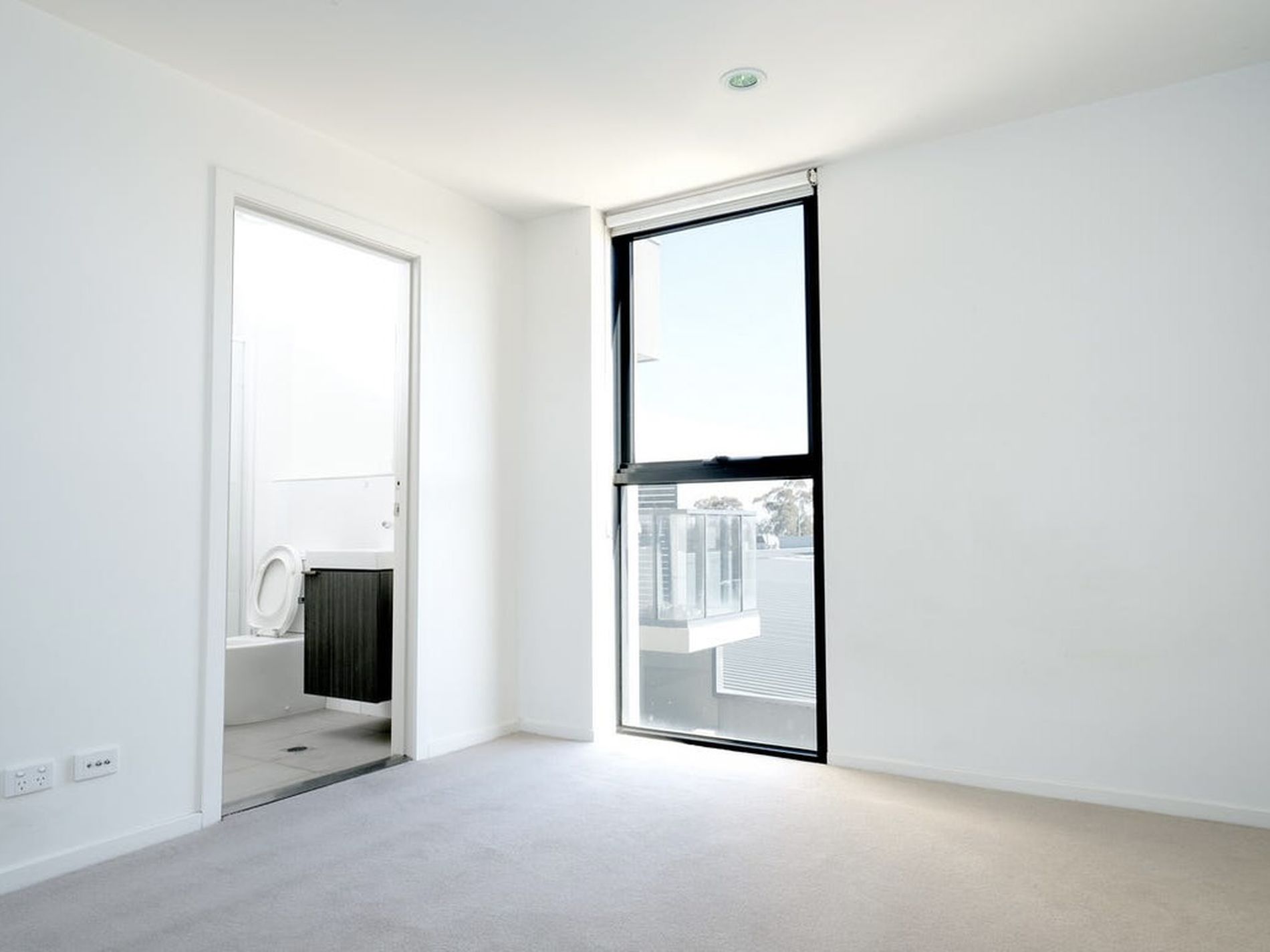 209 / 8 Copernicus Crescent, Bundoora