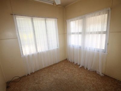 6 SCHOOL STREET, Charters Towers City