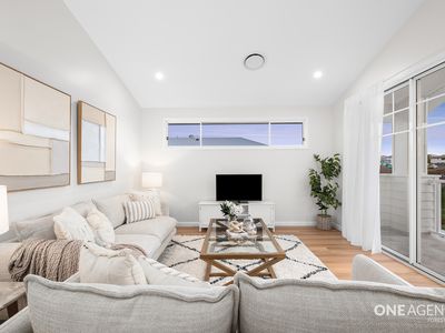 25 Charleston Place, Heathwood