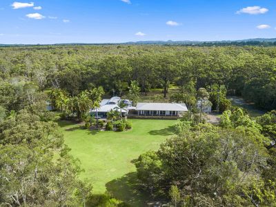 96 Teewah Beach Road, Noosa North Shore