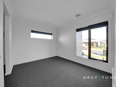 13 Broad Road, Fraser Rise