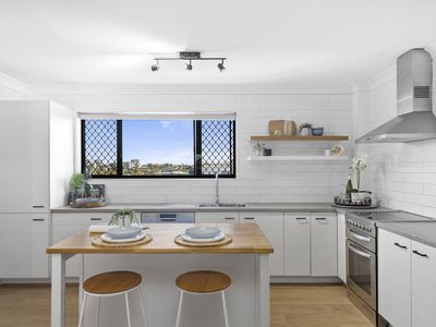 12 / 4 Sheehan Street, Milton