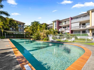 504 / 33 CLARK STREET, Biggera Waters