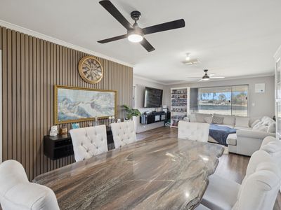 94 Morley Drive East, Morley