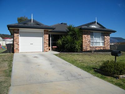 4 SMYTH CLOSE, Gunnedah