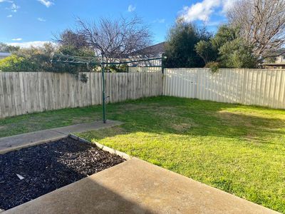 1 / 23 Barrot Avenue, Hoppers Crossing