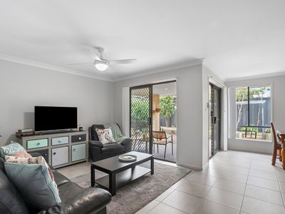 10 Cadogan Crescent, Woongarrah