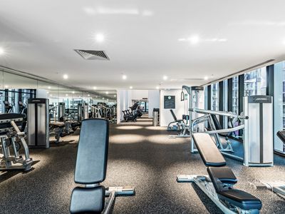 7202 / 462 Elizabeth Street, Melbourne