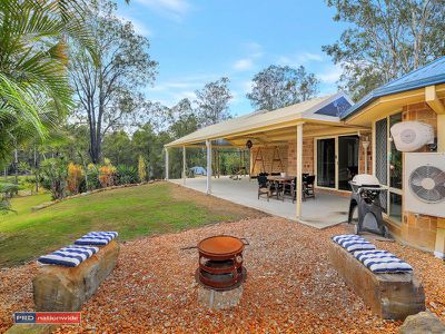 25 Lipizzaner Place, Pine Mountain