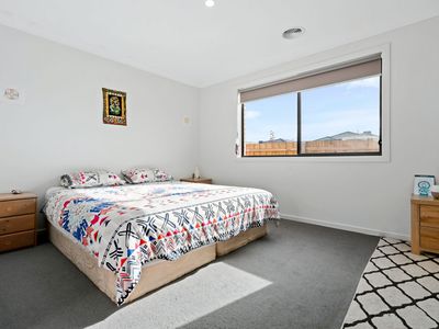 2 Pigdon Street, Weir Views