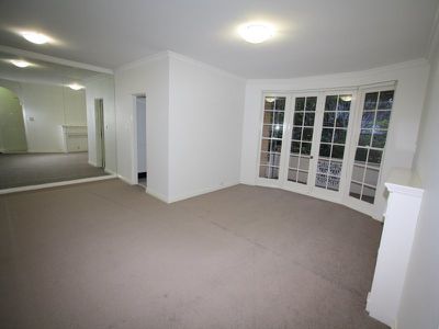 7 / 10 Larkin Street, Roseville