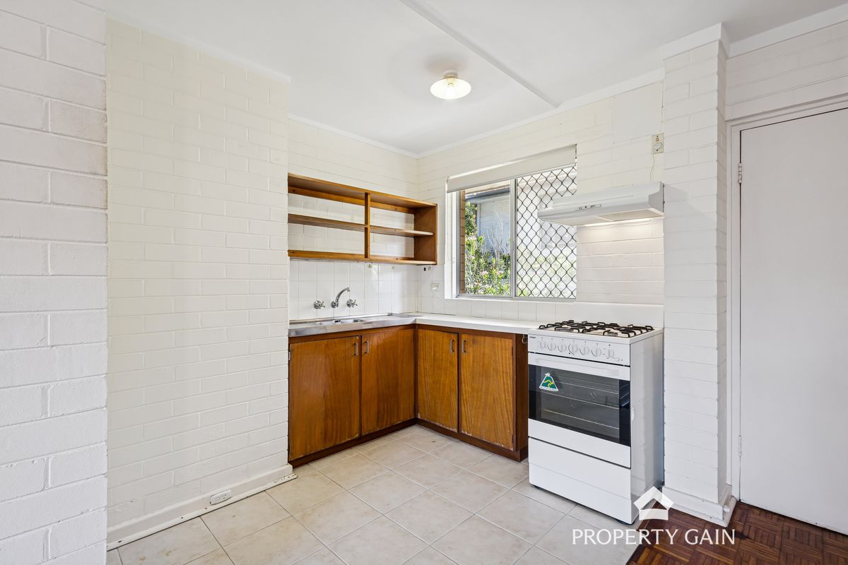 3 / 82 Broadway, Crawley