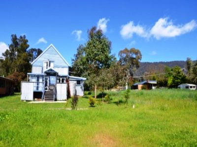 7 Baker Street , Tawonga South