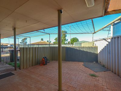 2 Etrema Loop, South Hedland