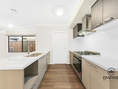 6 Coda Way, Clyde