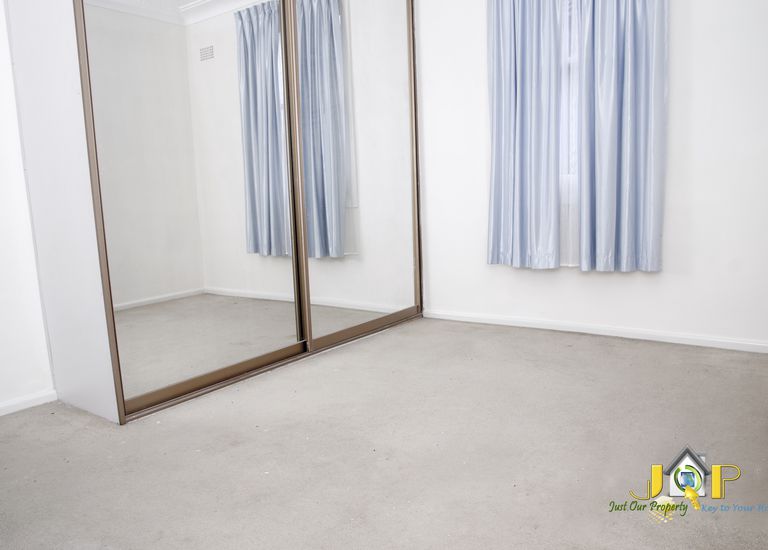 11 Marmion St, Birrong