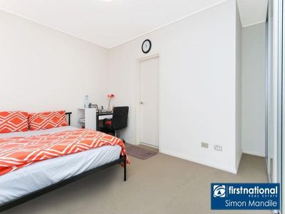 76 / 20 Close Street, Canterbury