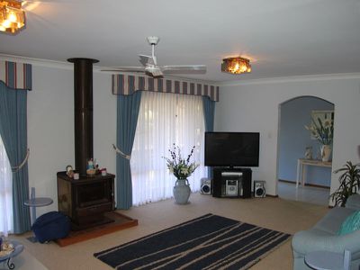 1 Avon Place, Forster
