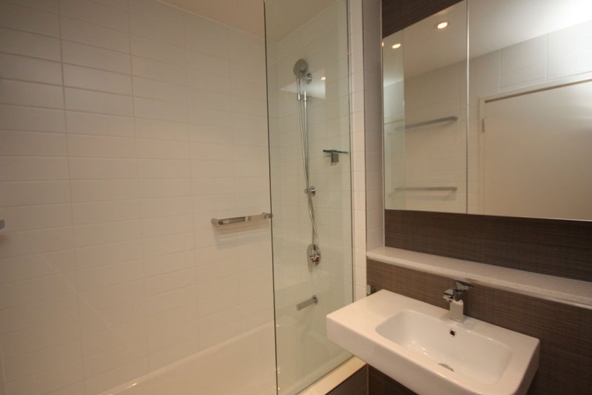 513 / 4 Mackinder Street, Campsie