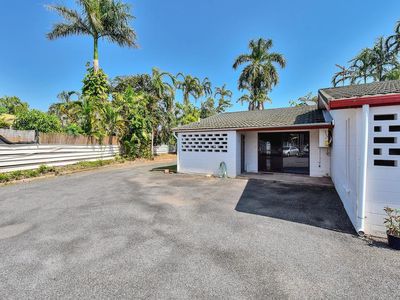 1 / 38 Calytrix Road, Karama