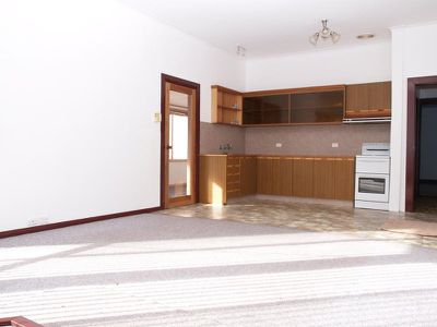 3 Hayes Road, Franklin