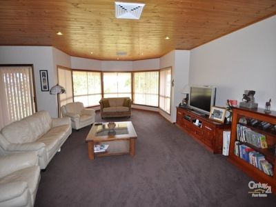 10R Hillside Drive, Dubbo