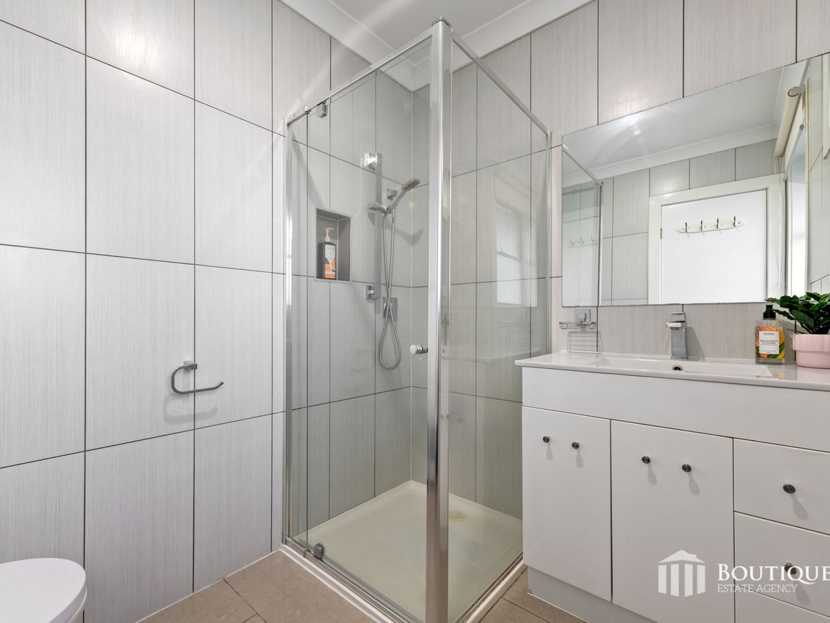 10 Pittosporum Grove, Doveton