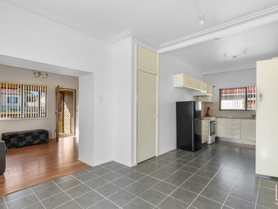 10 & 10a Row Street, Wyongah