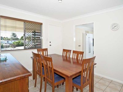 1 Creston Street, Raceview