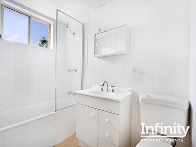 15 / 231 Anzac Parade, Kensington