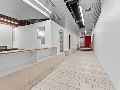 106-108 Bowen Street, Spring Hill