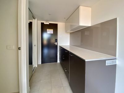 524 / 572 St Kilda Road, Melbourne