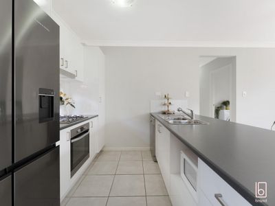 8 Darcey Street, Woongarrah