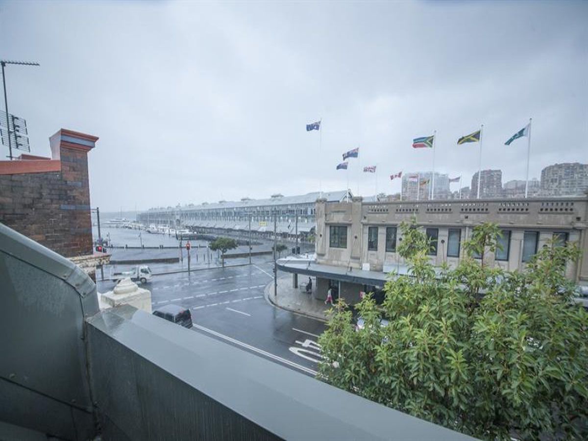 11 Bourke Street, Woolloomooloo