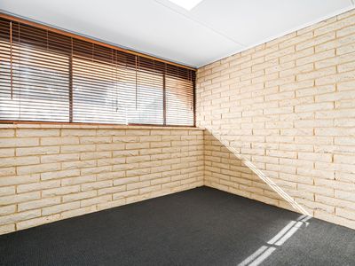 5 / 5 Mooloola Way, West Lakes Shore