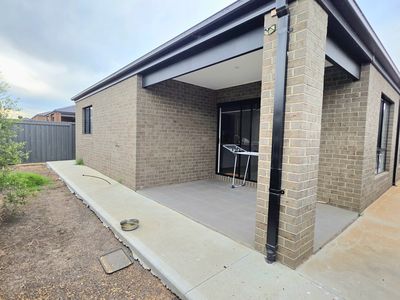 5 Pechora Street, Truganina