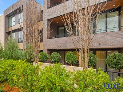 2 / 7 State Circle, Forrest