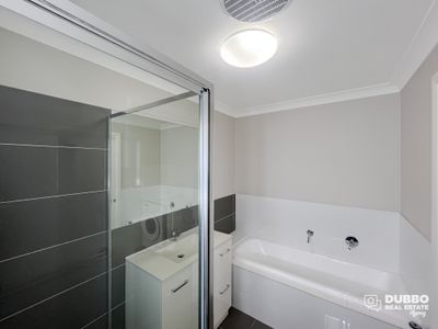 4 / 46 Macleay Street, Dubbo