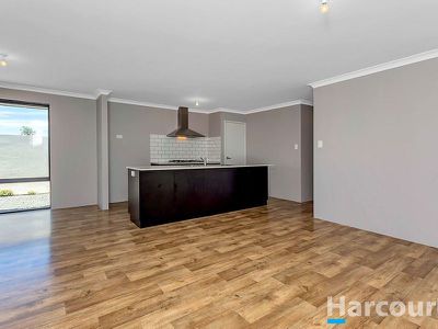 18 Trethowan Promenade, Alkimos