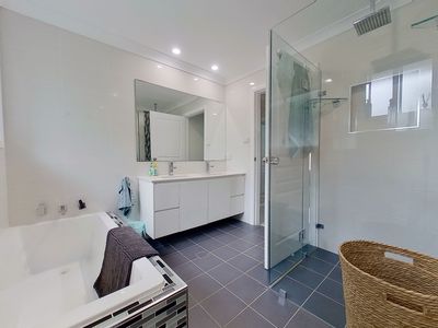 1 Booth Street, Dubbo