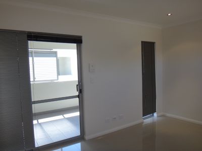 10/4 Waterloo Street, Joondanna