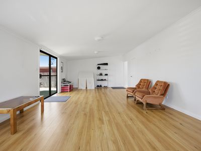 379 Evandale Road, Western Junction