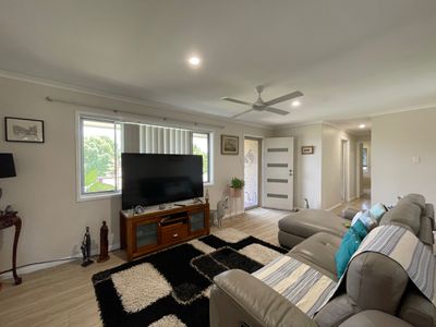 42 Corfield Street, Point Vernon