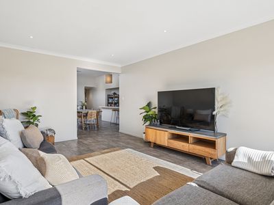 6 Saint Andrews Boulevard, Normanville