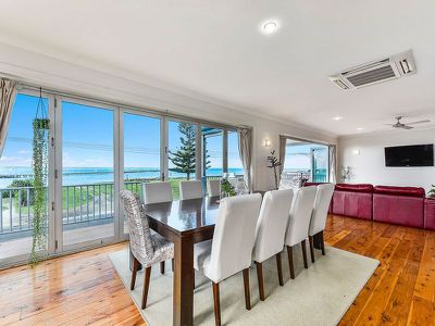 6 Beach Road, Beachport