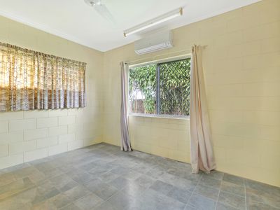 24 Angela Street, Woree