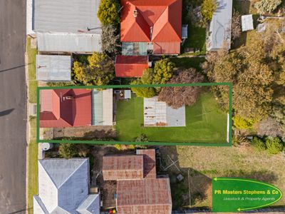 2 Main St           , Lyndhurst