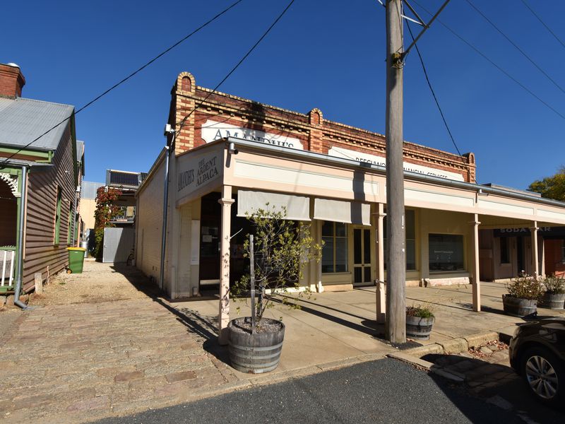 2 / 35 Camp Street, Beechworth